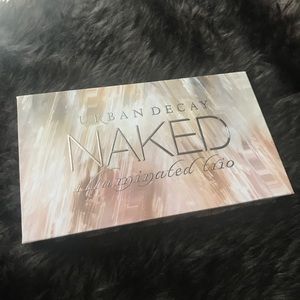 Urban Decay Naked Illuminated Trio, Like New